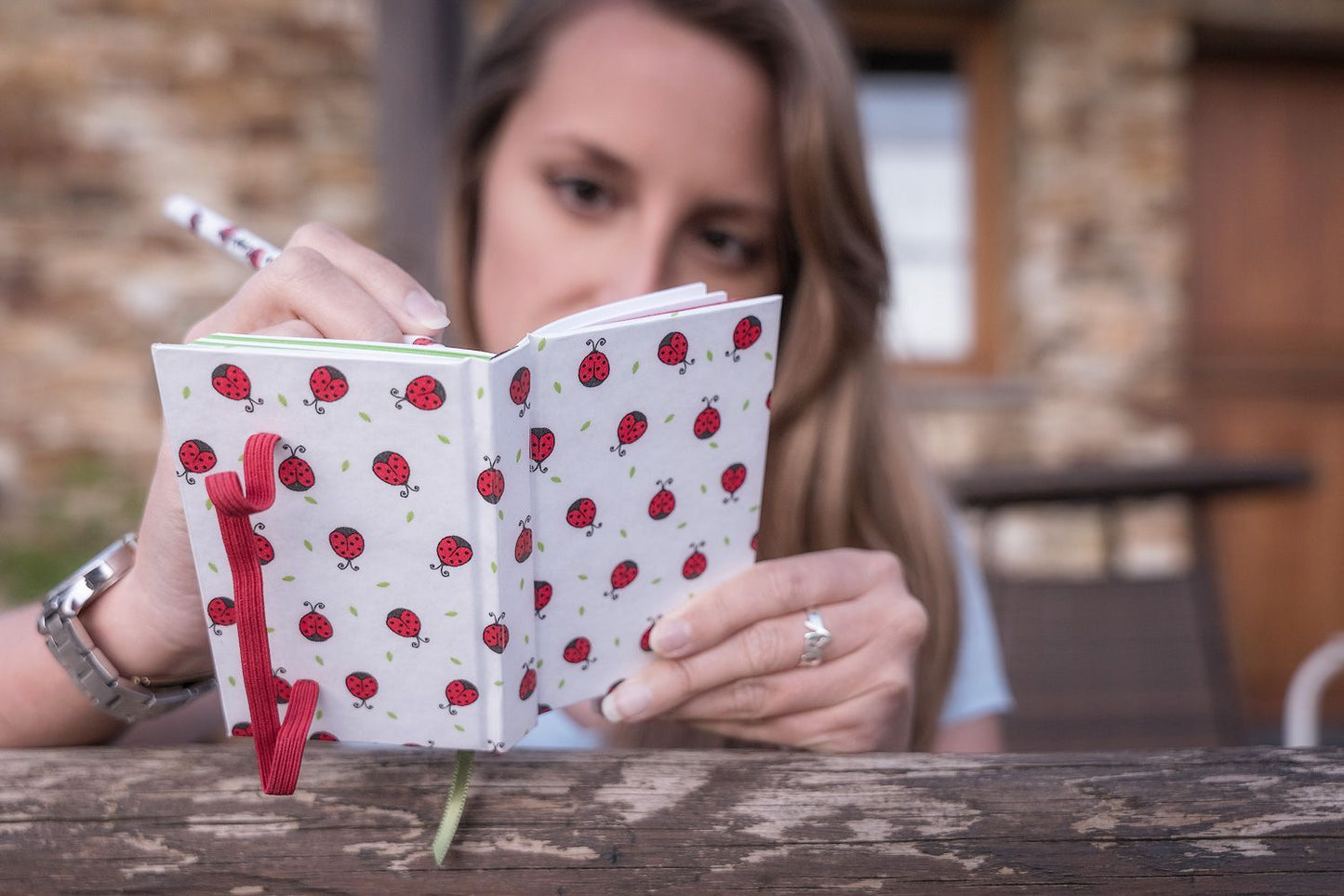 Cuaderno Ladybugs A7 – Artesanal, Sostenible y Único
