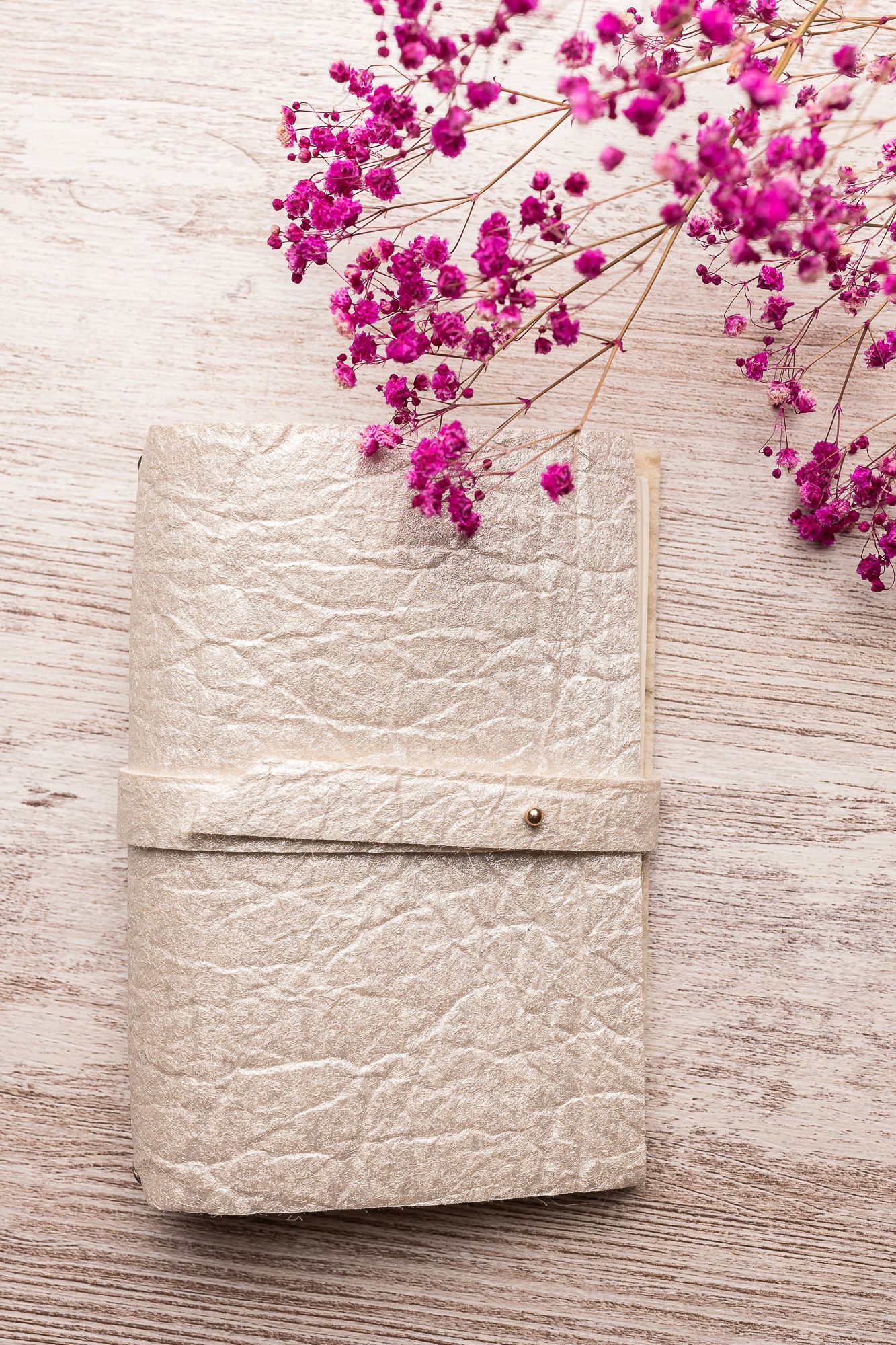 Midori Vegano Premium | Cuaderno Sostenible con Piel Vegana Colección Mineral