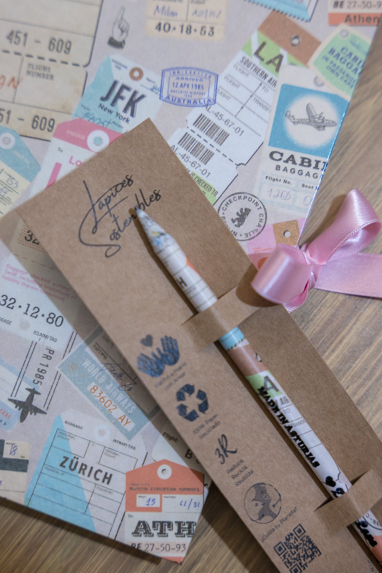 Combo Sostenible | Cuaderno + Lápiz de papel reciclado