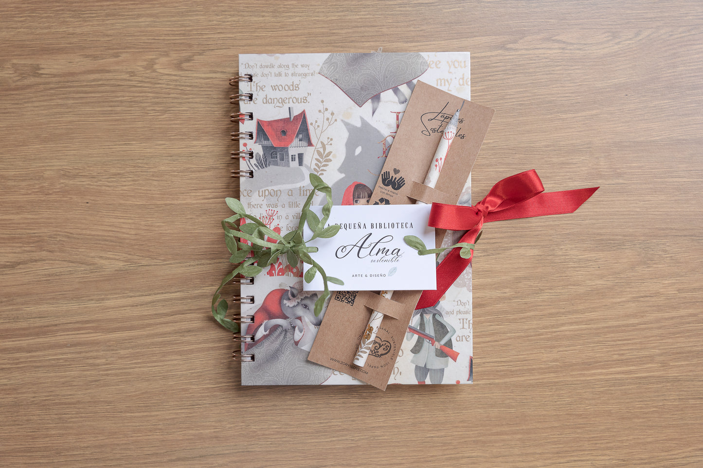 Combo sostenible de princesas | Cuaderno + Lápiz de papel reciclado