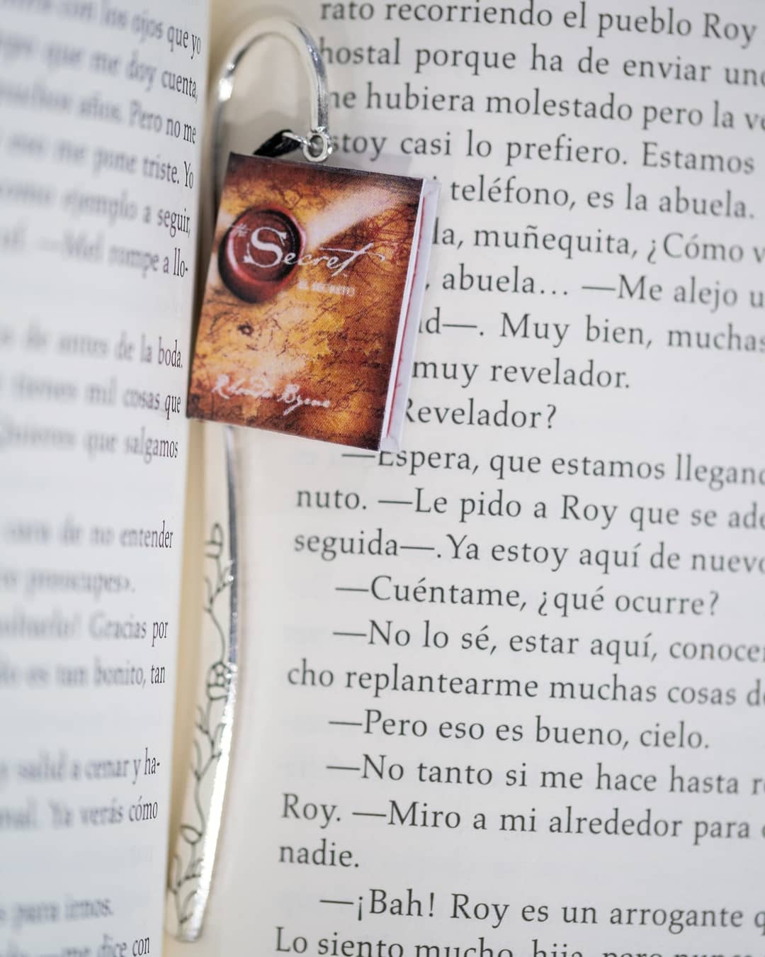 Mini Libro "The Secret" – Marcapáginas, Colgante o Llavero
