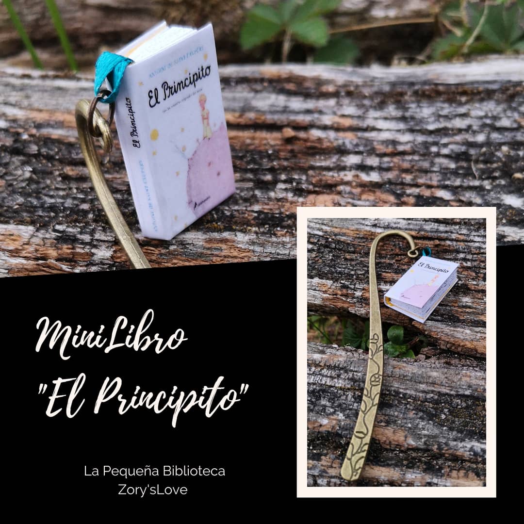 Mini Libro El Principito. Marcapáginas, Colgante, Llavero