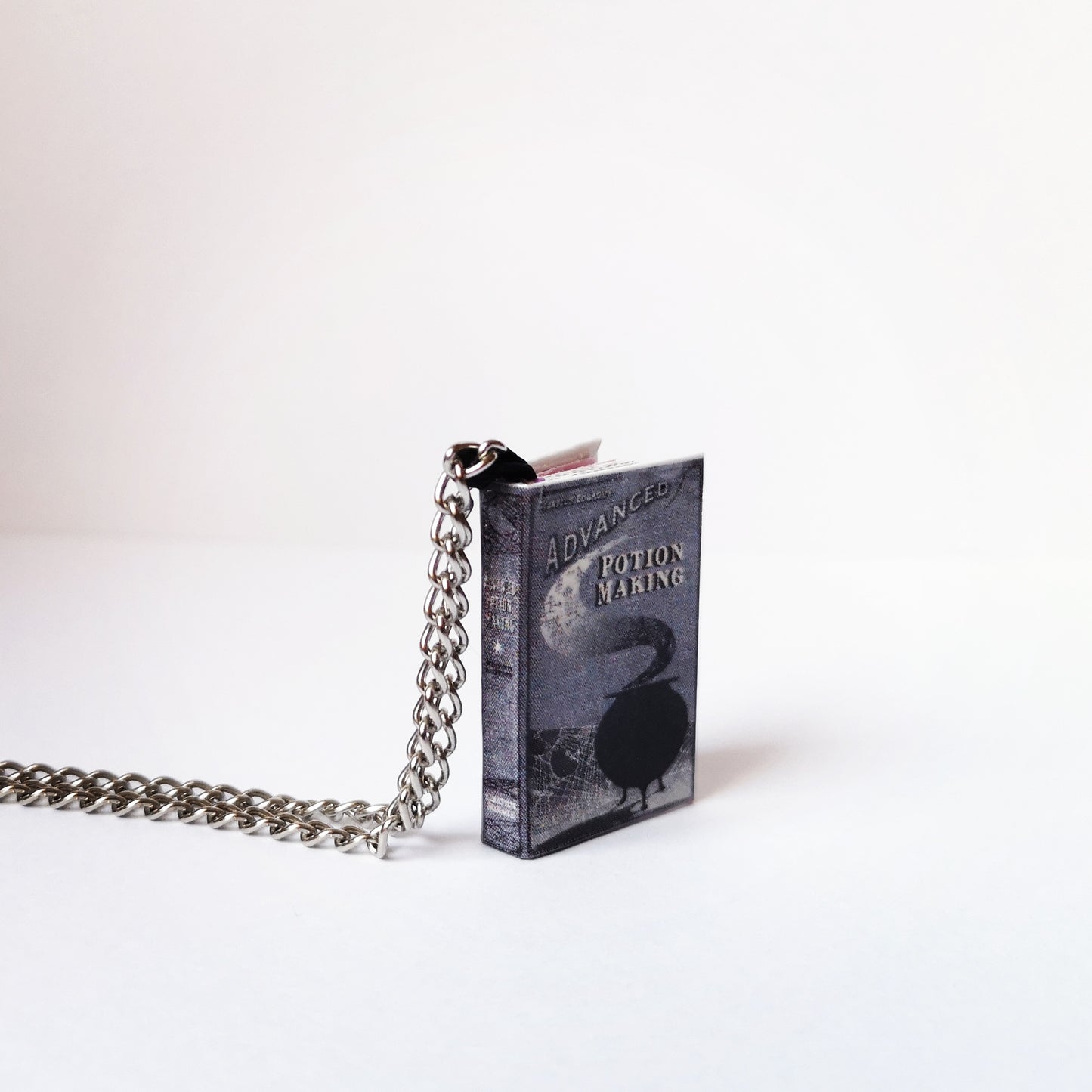 Mini Libros Colección Harry Potter. Colgante, Marcapáginas o Llavero