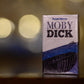 Marcapáginas Mini Libro Moby Dick. Marcador, Colgante o LLavero